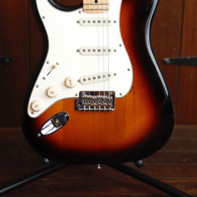 Fender Player Series Stratocaster Sunburst Left Handed Guitar Pre-Owned image 1