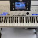 Yamaha Tyros4 61-Key Arranger Workstation Keyboard, Speakers, Stand & Accessories