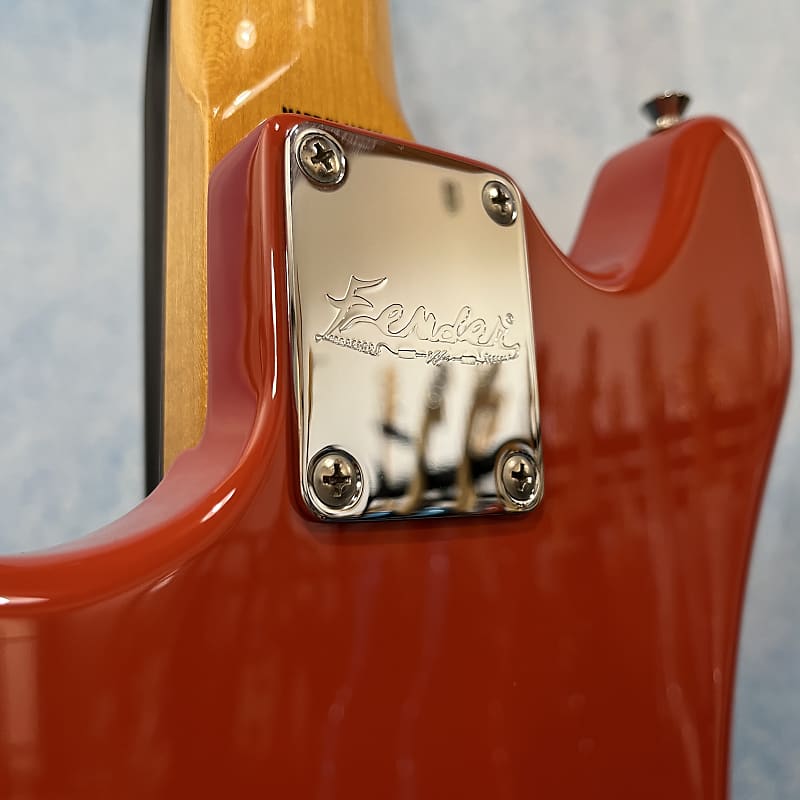 2010 Fender Japan Kurt Cobain Mustang KC-MG FRD Fiesta Red