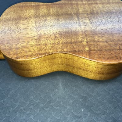 1954-1969 Kamaka Gold Label Soprano - Natural Koa image 9