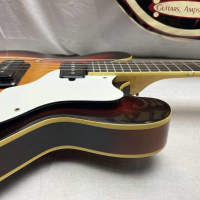 Mosrite Celebrity III 3 Semi-Hollowbody Guitar with Case - Sunburst image 7