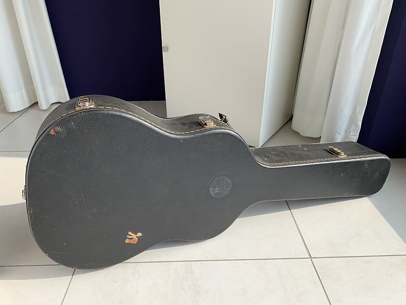 1960s Aria A558 Solid Vintage Masterbuilt Classical Guitar