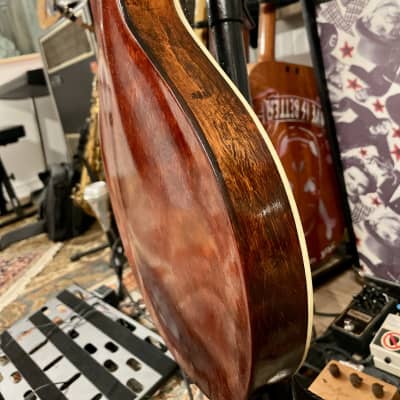 One-of-a-kind Restored Gibson A2 Model 1921 two-tone Mandolin w/ Hardshell Case, extra bridge & saddle image 5