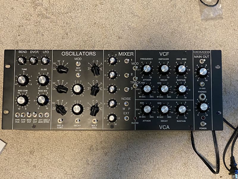 Studio Electronics MidiMoog Rackmount Vintage Minimoog w/ | Reverb