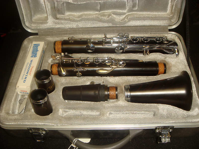 Simba Instruments Clarinet With Case Reverb