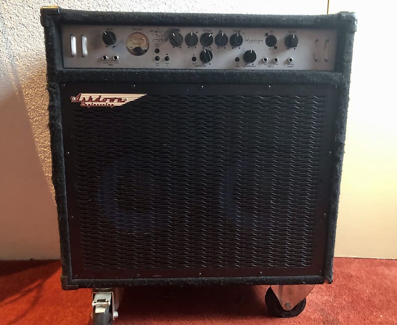 Ashdown MAG C210T-300 EVO II 2 x 10'' Bass Combo incl. wheels