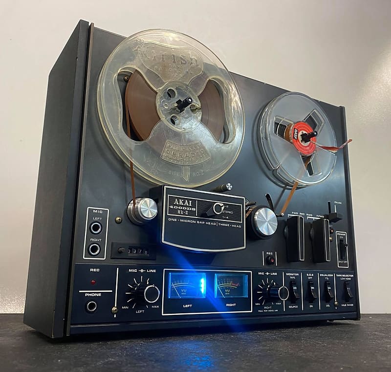 Vintage 70s AKAI 4000DS Mk-II Reel to Reel Tape Recorder. Pro Serviced!