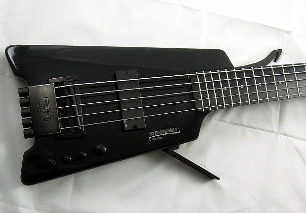 STEINBERGER Synapse XS-15FPA Headless 5-String Bass Project w/Bag - Gloss  Black