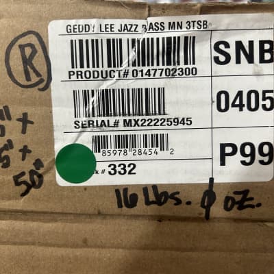 Fender  Geddy Lee Signature Jazz Bass 3TS  - Three Tone Sunburst /9lbs. 5.5oz #MX22225945 image 14