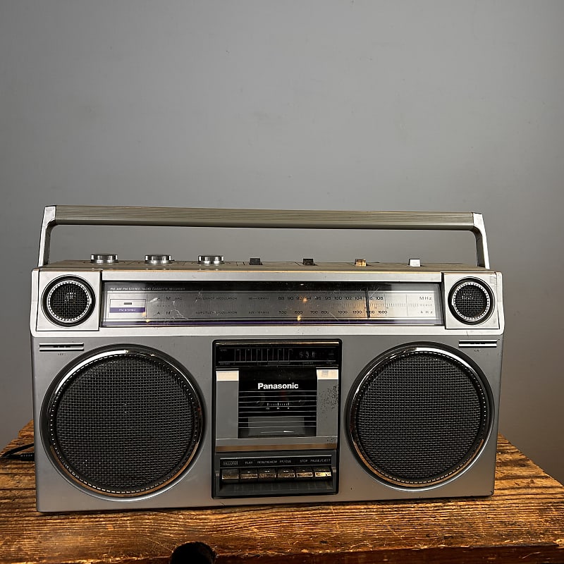 Panasonic RX-5025 1980’s Boombox needs work  			