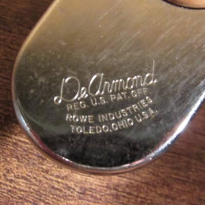 DeArmond 60s Flat Top Jimmy Reed Acoustic Pickup image 3