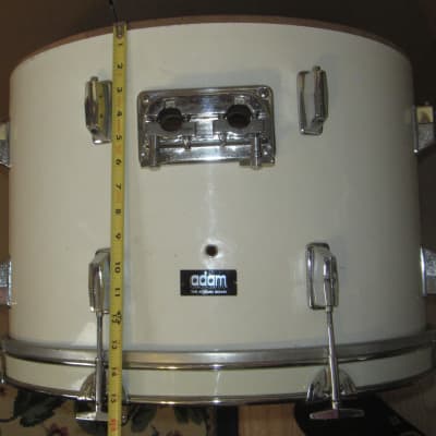 ADAM 4 piece Drum set White/Chrome image 3
