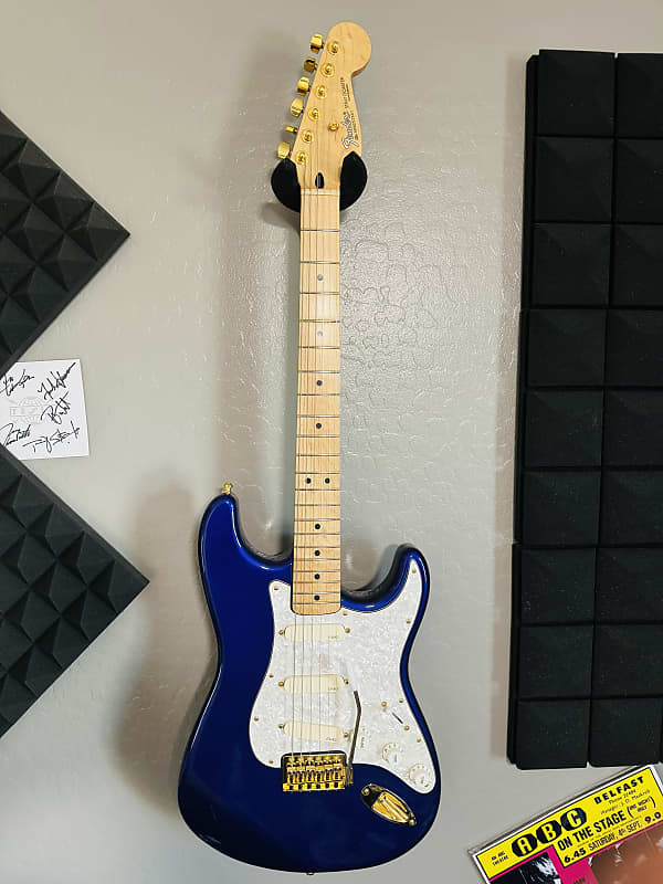 1996 Fender Stratocaster MIM w/EMG DG20 David Gilmour Loaded pickguard - Midnight Blue image 1