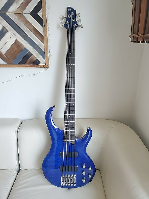 Ibanez BTB 405 QM 5 String Bass | Reverb Canada
