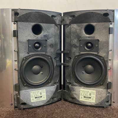 Bang and Olufsen BeoLab 4000 Active Loudspeakers. Excellent Condition! image 2