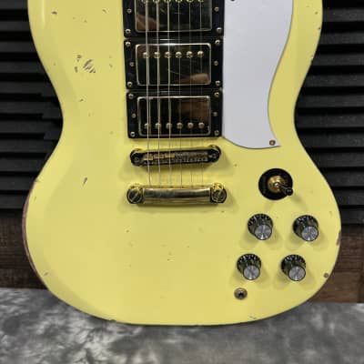 Clone Sg Style Electric Guitar 2022 - Cream Yellow Relic image 3