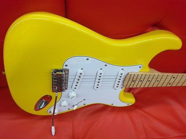 Photogenic Stratocaster Electric Guitar Yellow | Reverb