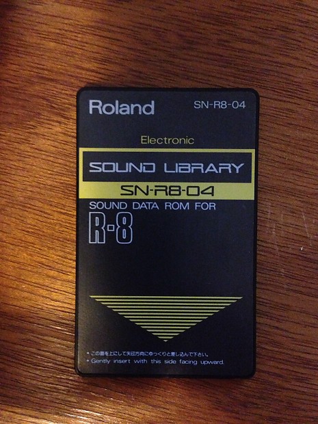 Roland R8 Electronic (Tr 808) Rom Sn-R8-04 Drum Machine image 1