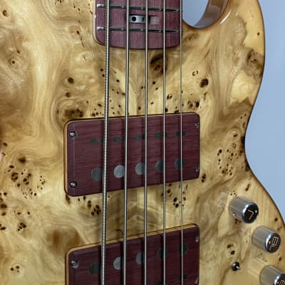 Form Factor Audio Wombat 5-string 35"scale Natural Light Alder/Buckeye Maple Top image 5