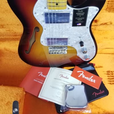 Fender American Vintage II 1972 Telecaster Thinline, Semi-Hollow Ash Body,Maple Fingerboard, 3-Color Sunburst, HSC 2023 image 3