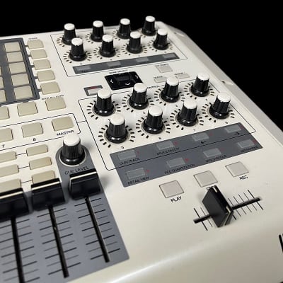 Akai Production APC40 White Ableton Performance Controller Midi