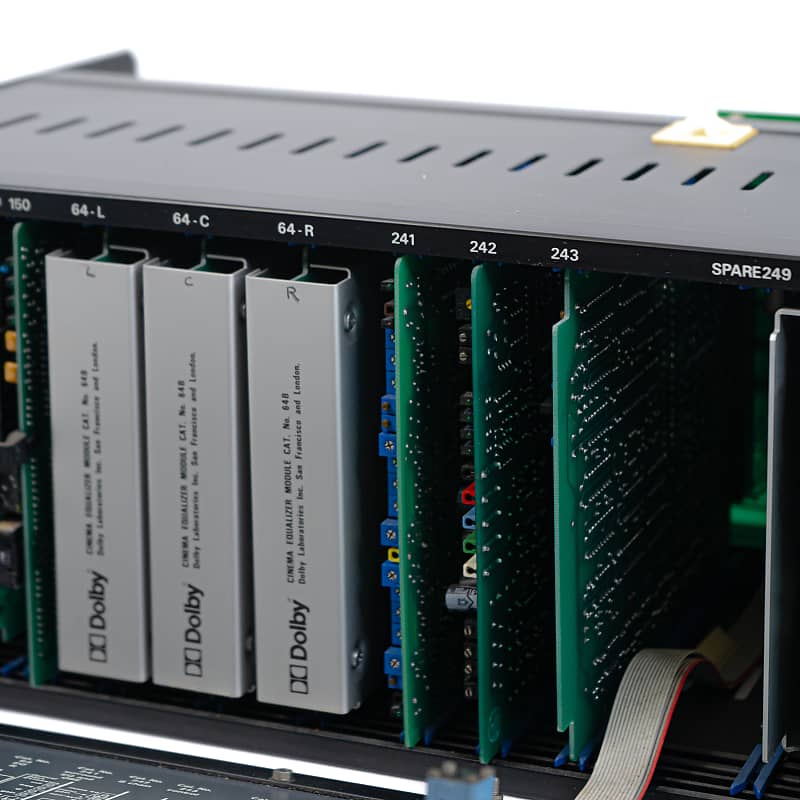その他 DOLBY CP55 CINEMA SOUND PROCESSOR Dolby CP55 Cinema Sound Processor Fully Populated w/ All