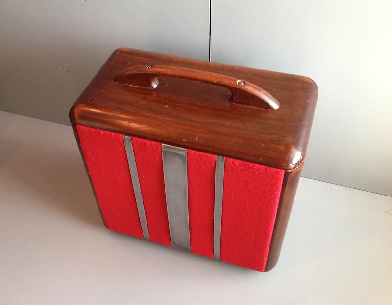 Fender Deluxe Model 26 Woody 10Watt 1x10" Guitar Combo Reverb