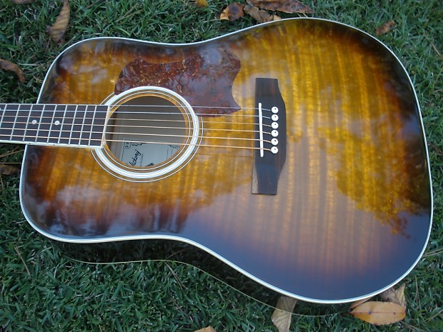 Old deals hickory guitar
