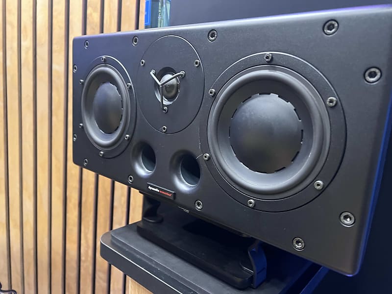 Dynaudio M1 (Pair) with MC2 Amplifier | Reverb