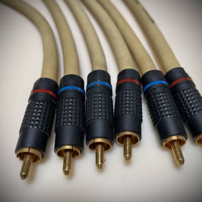 MIT (Musiical Interface Technologies MI-330 audio cables, 3