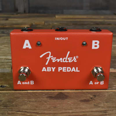 新品 Fender 純正 2-Switch ABY Pedal True Bypass 0234506000 スイッチ セレクター 2台のアンプやギター等 トゥルー バイパス フェンダー