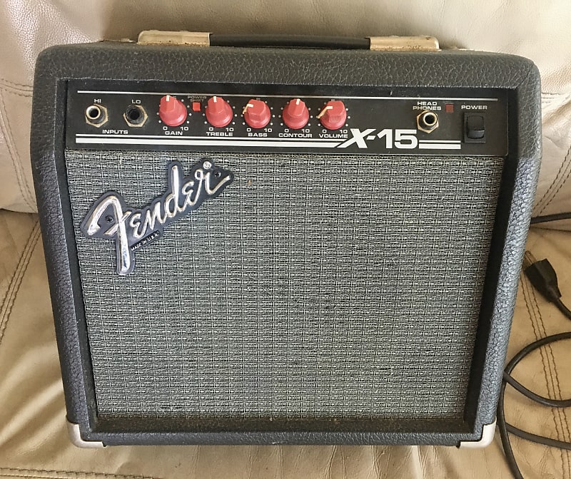 Fender 15 store amp