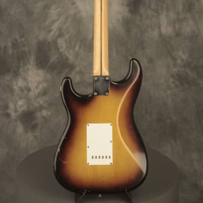 original 1957 Fender Stratocaster Sunburst w/orig. tweed case image 12