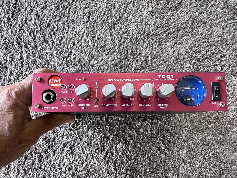 SM Pro Audio TC01 Single Microphone Preamp with Optical Reverb