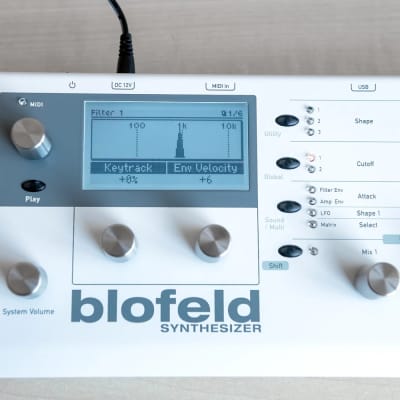Waldorf Blofeld Desktop Synthesizer (white) + SL License, mint, boxed image 3