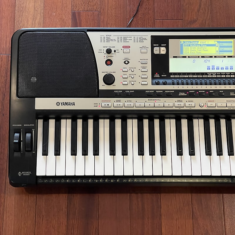 Yamaha PSR-740 Professional Workstation Arranger Keyboard