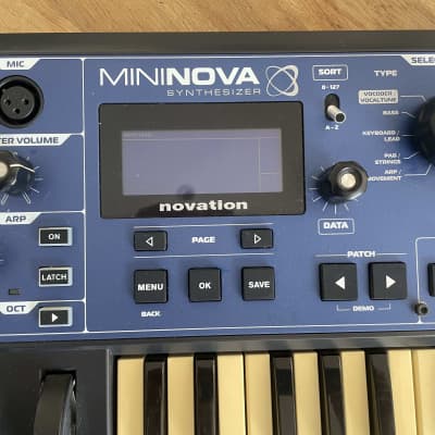Novation Mininova 2012 - Bleue image 8