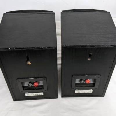 Polk Audio T15 Bookshelf Speaker Pair 5.25" 100 Watt Wall Mountable Black image 14