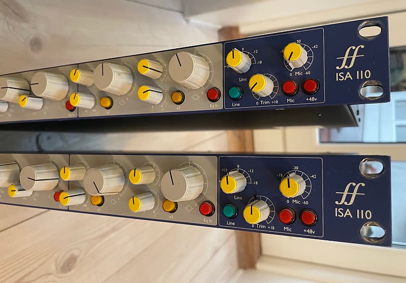 Focusrite ISA 110 Limited Edition, Unique matched pair