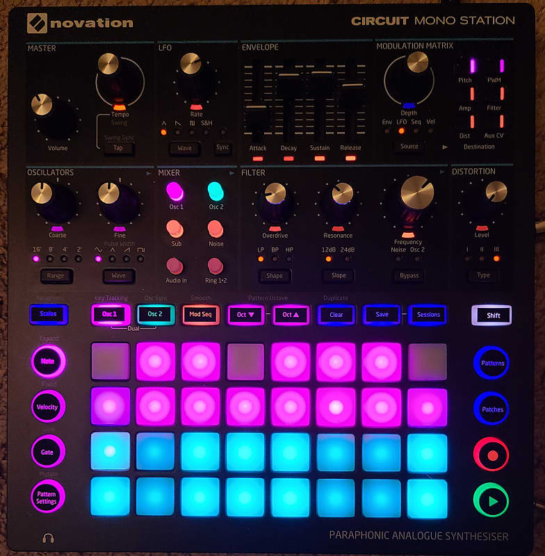 Novation Circuit Mono Station Paraphonic Synthesizer