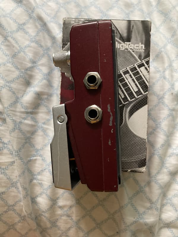 ギター Digitech RV-7 Stereo reverb Gear Review: DigiTech Hardwire RV-7 Stereo Reverb | Guitar Gear