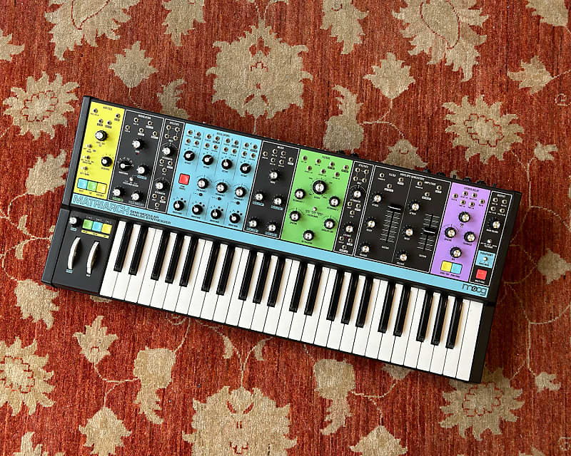 Moog Matriarch｜保証書・純正箱・おまけのパッチケーブル付き 美品 MOOG ( モーグ ) S.M CABLE 8 6/12/18/24IN モジュラー・パッチ