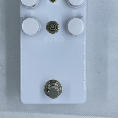 K Pedals The White Pedal Distortion Fuzz Pedal Clone #61 image 1