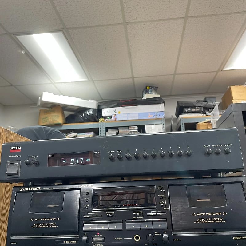 adcom gft 555