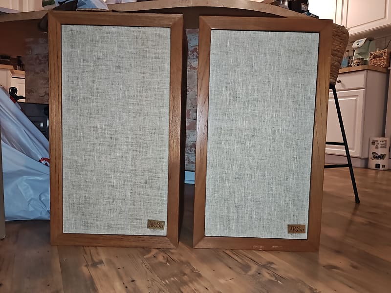 Acoustic Research AR-3a 1964-74 - Wood  			