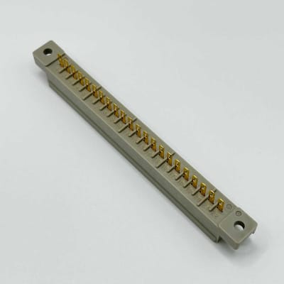 Korg PS3100  PS3200  PS3300 Edge Connector