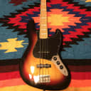 Squier Vintage Modified Jazz Bass '77 3-Color Sunburst