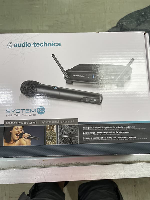 Audio-Technica ATW-1102 System 10 Handheld Digital Wireless Microphone System 2010s - Black image 1