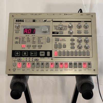 Korg Electribe-S ES-1 MkII Rhythm Production Sampler with Extras!