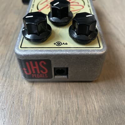 JHS Electro-Harmonix Soul Food with 